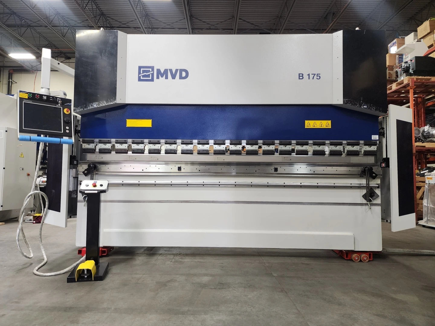 MVD 175 Ton IBend Hydraulic Press Brake B-Series B175-3700