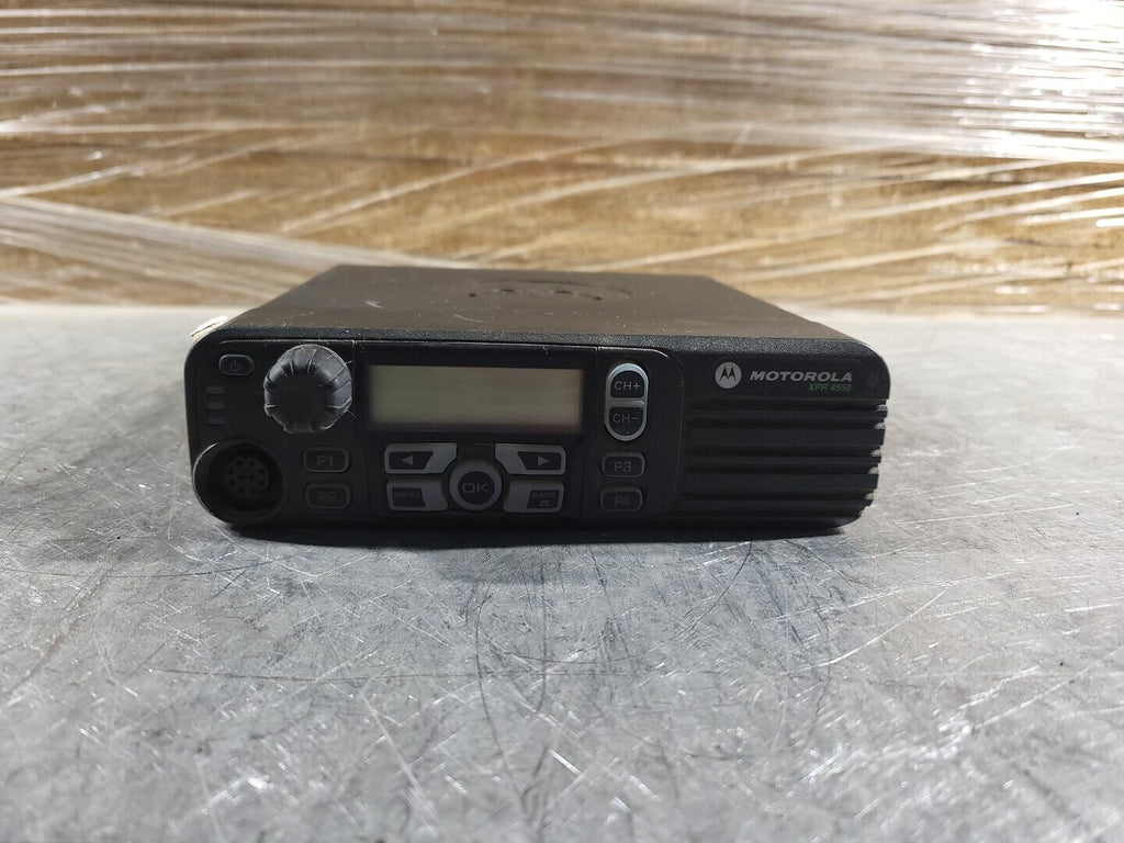 MOTOROLA Mobile Two-Way Radio XPR 4550 AAM27JNH9LA1AN