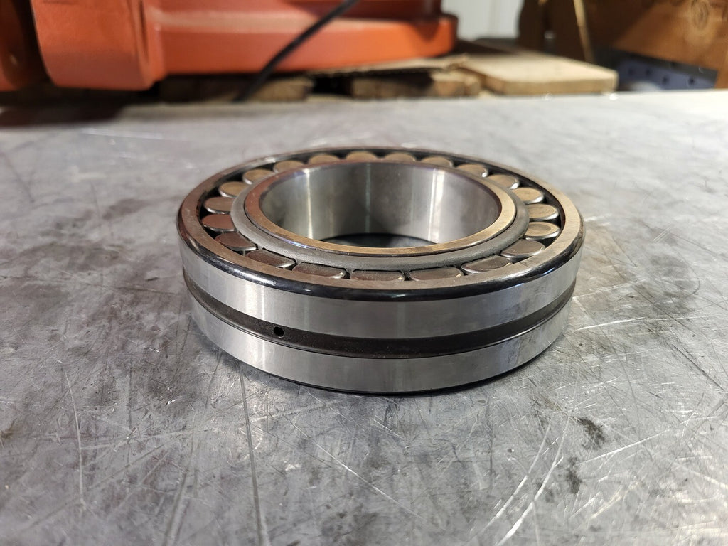 SKF Spherical Roller Bearing 22216EK