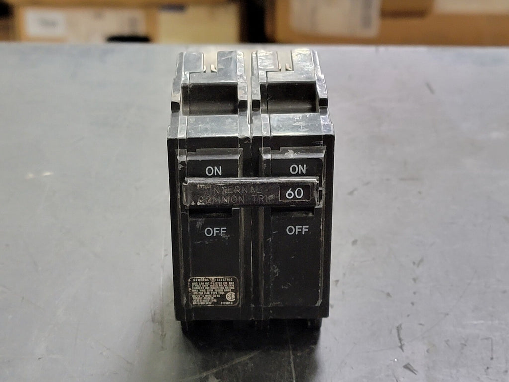 GENERAL ELECTRIC 60 Amp, 2 Pole, 120/240 volts Circuit Breaker THQL260