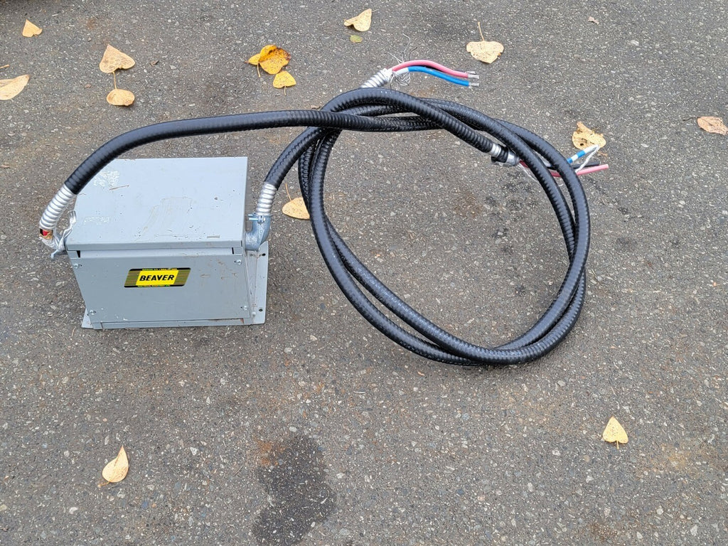 BEAVER 20 kVA Transformer, 240Y pri. volts, 208Y sec. volts AVR20KH4C