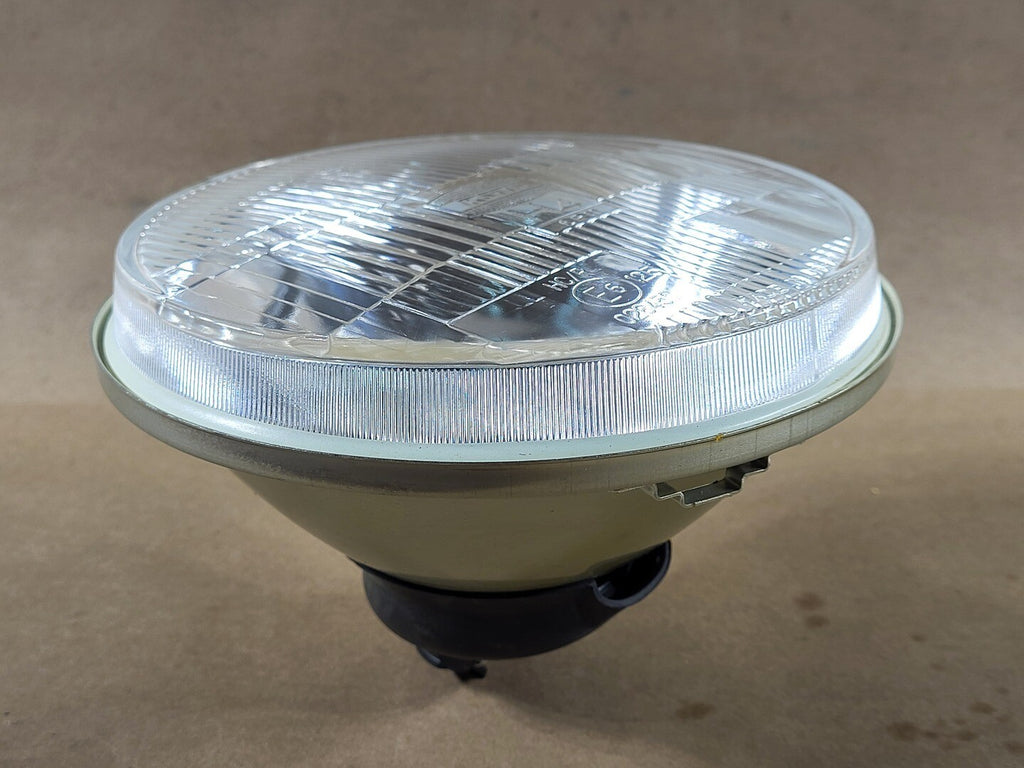 TOYOTA Halogen Sealed Beam Unit, HZJ79, 90981-01035