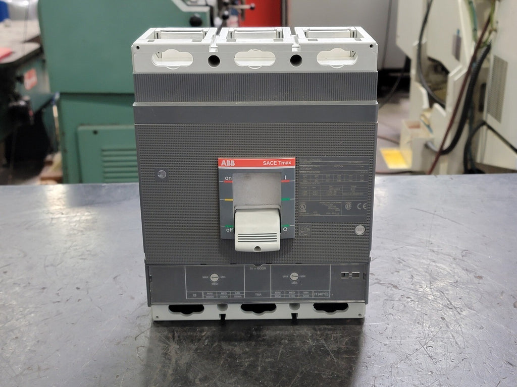 ABB 800 Amp, 3 Pole, 600 volts Circuit Breaker XT6S800