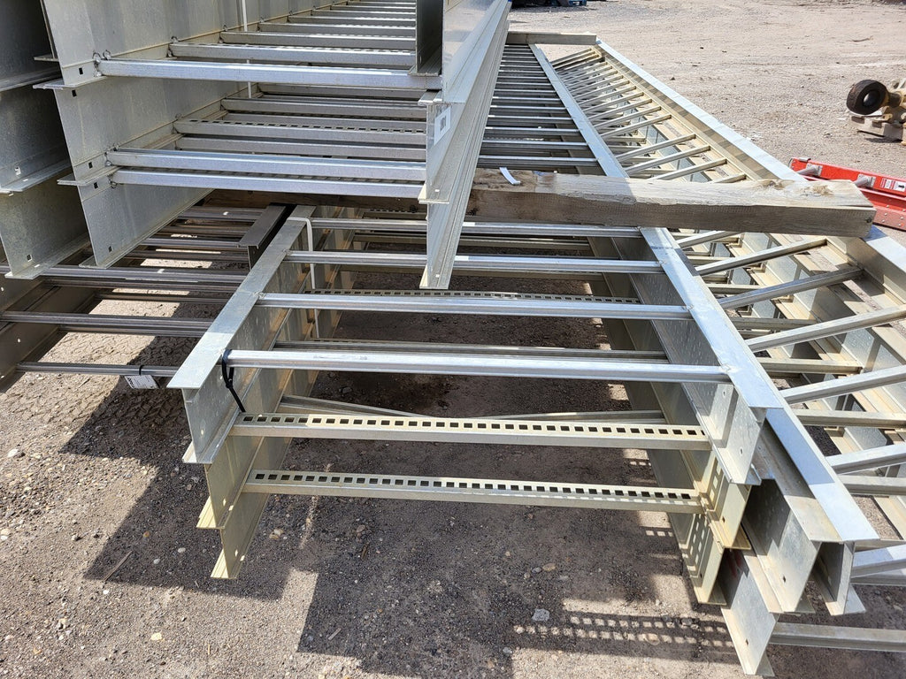 UNITRAY 900mm width x 6m Length Cable Tray Aluminum SLA-86094