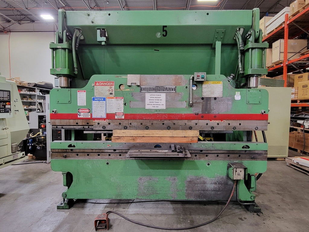 CINCINNATI 90 ton x 10 ft Hydraulic Press Brake 90CB x 8