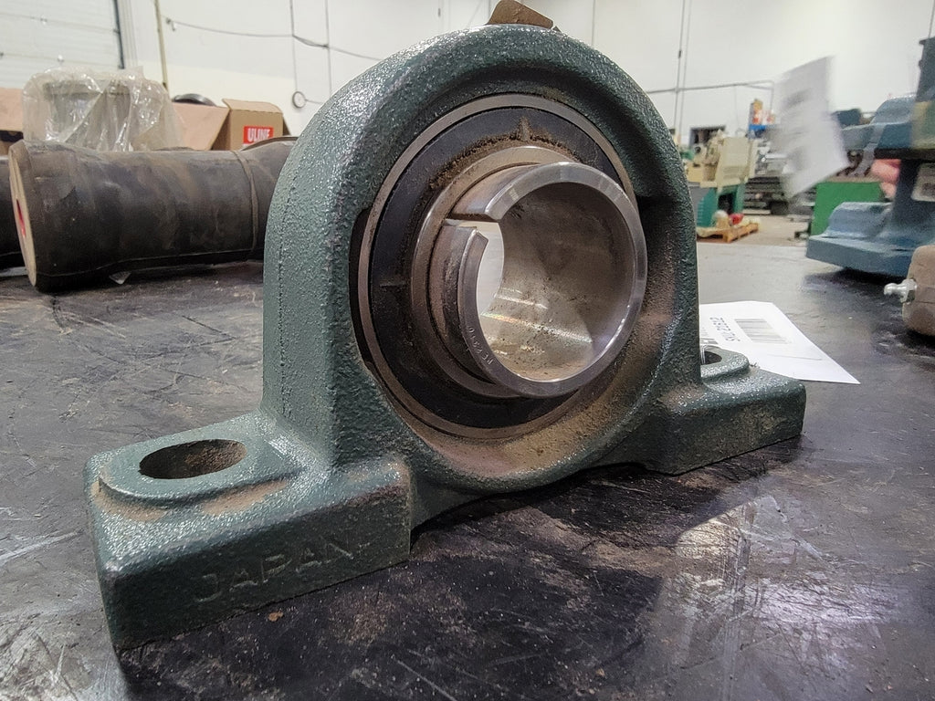 Pillow Block Bearing w/ Adapter Sleeve No. UKP210 HE2310, 1-3/4"