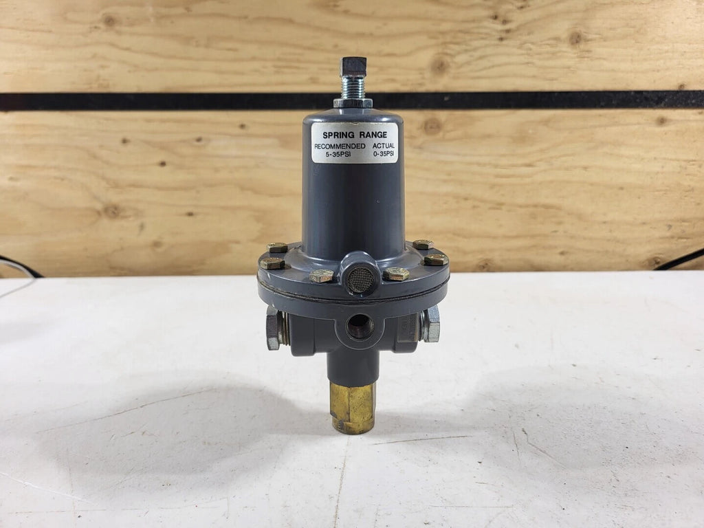 FISHER 3-way Switching Valve Type 164A/16 0-35 psi 1/4"  NPT