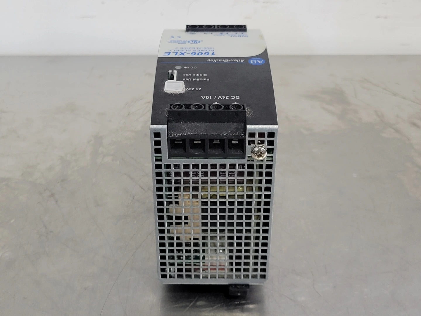 24-28 VDC Power Supply 1606-XLE240E-3