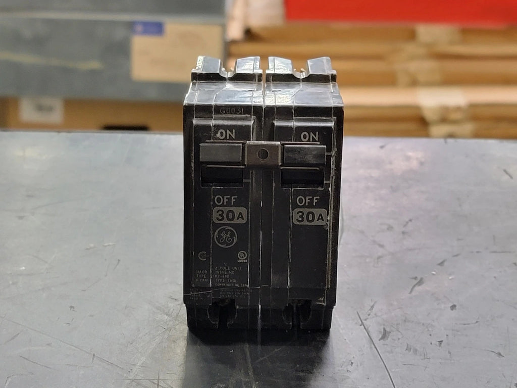 30 Amp 2 Pole Circuit Breaker THQL230