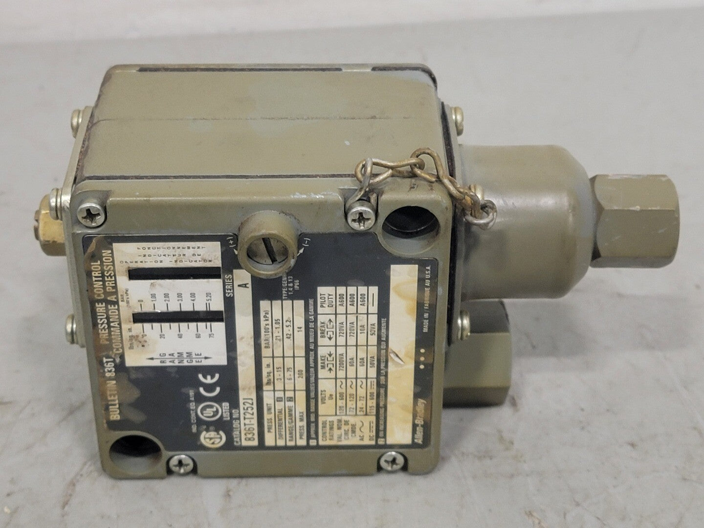 Allen Bradley Pressure Control Switch 836t T252j Series A 8798