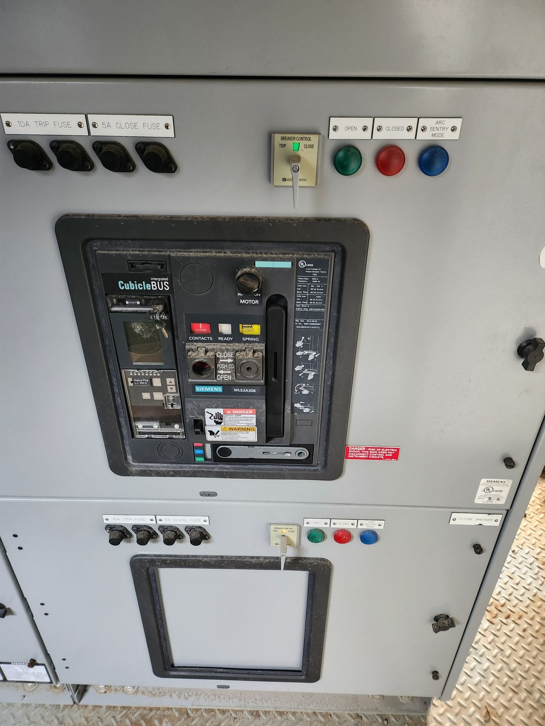 SIEMENS Mobile Substation 5000 KVA Transformer Pri. 34500 V, Sec. 600/ ...