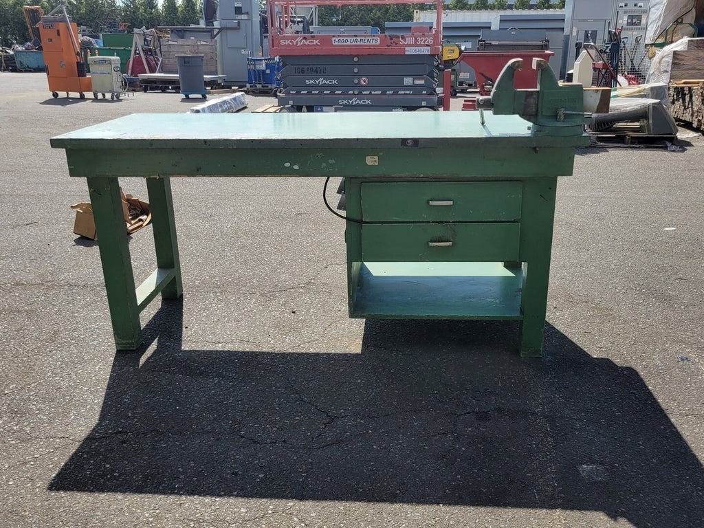 Banco de trabajo verde con tornillo de banco y cajones de 4,5 pulgadas 